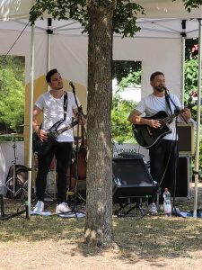 Band Flugmodus Auftritt Balkonkonzerte